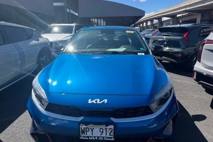 2022 Kia Forte GT-Line photo 1