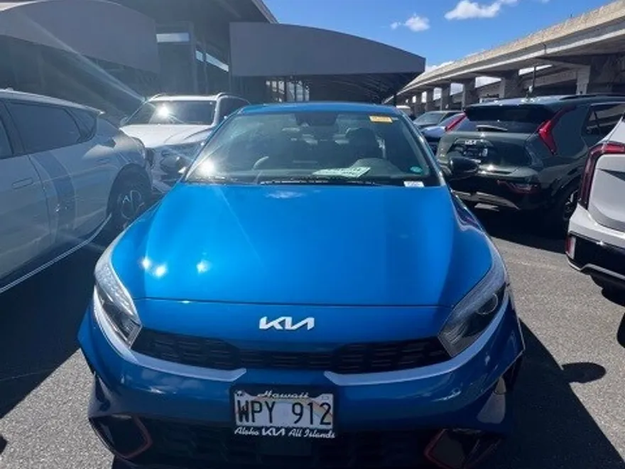 2022 Kia Forte GT-Line photo 1