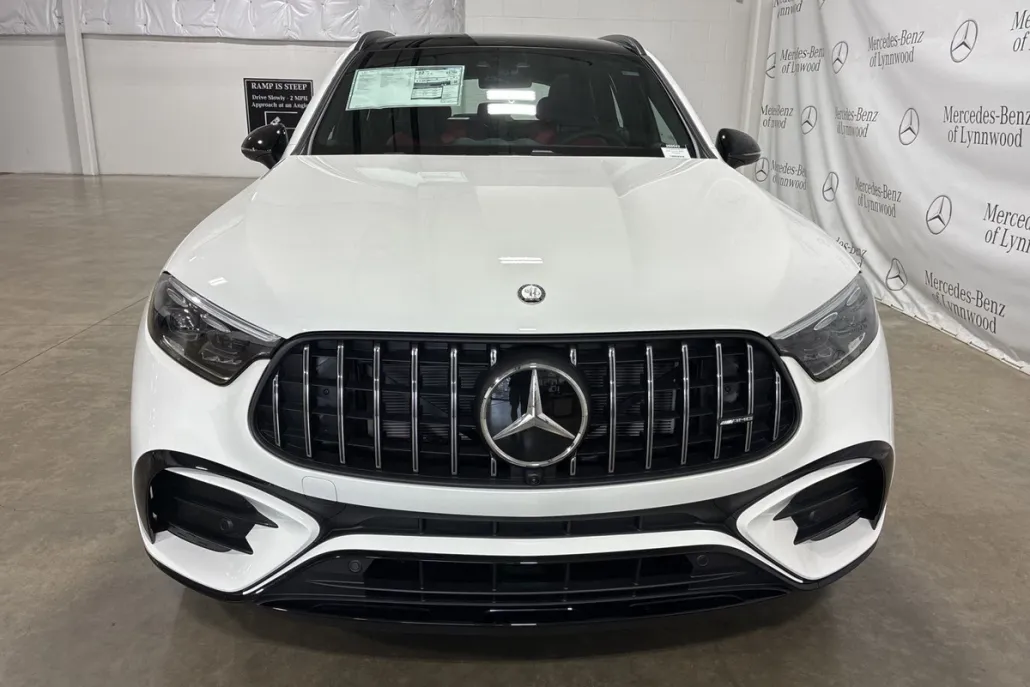 2026 Mercedes Benz GLC 43 AMG photo 1
