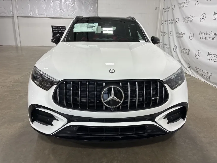 2026 Mercedes Benz GLC 43 AMG photo 1