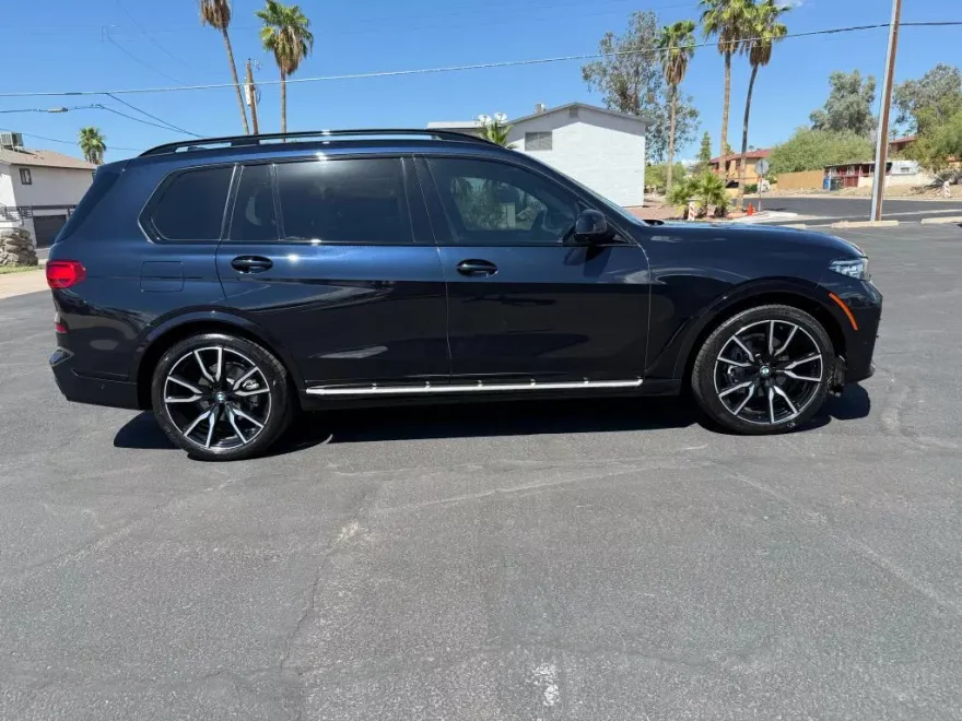 2022 Bmw X7 xDrive40i photo 1