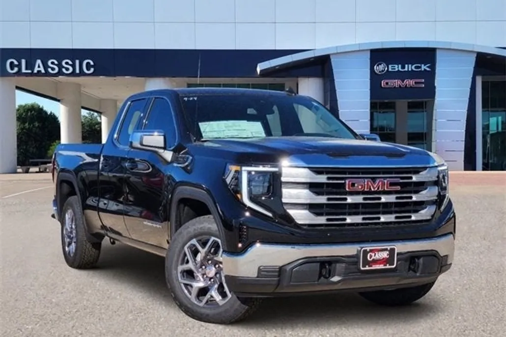 2025 Gmc Sierra 1500 SLE photo 1