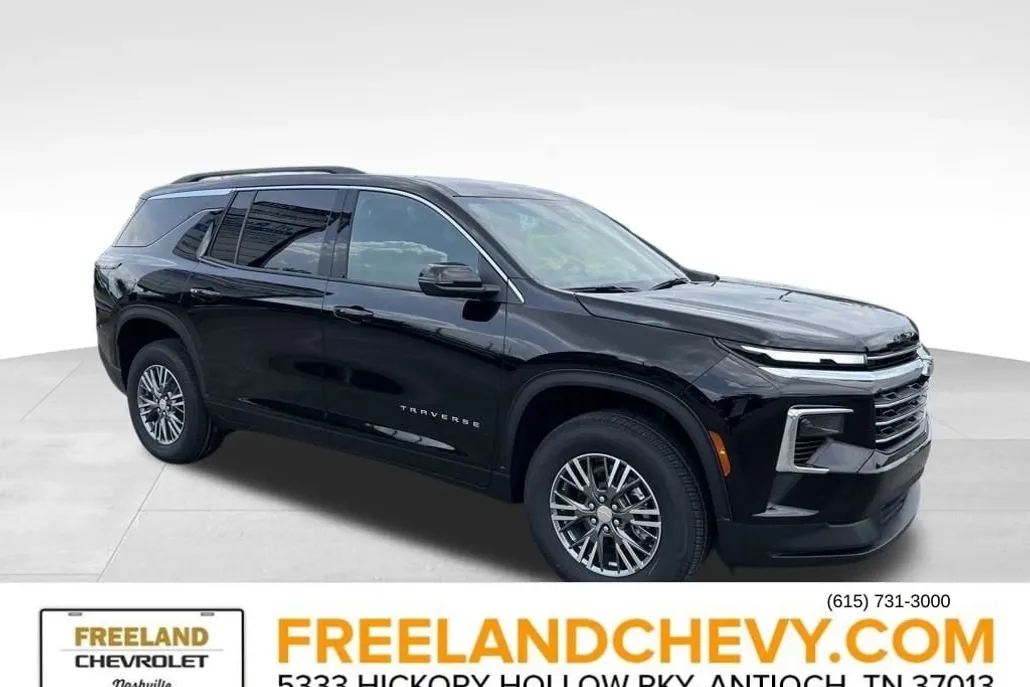 2025 Chevrolet Traverse photo 1
