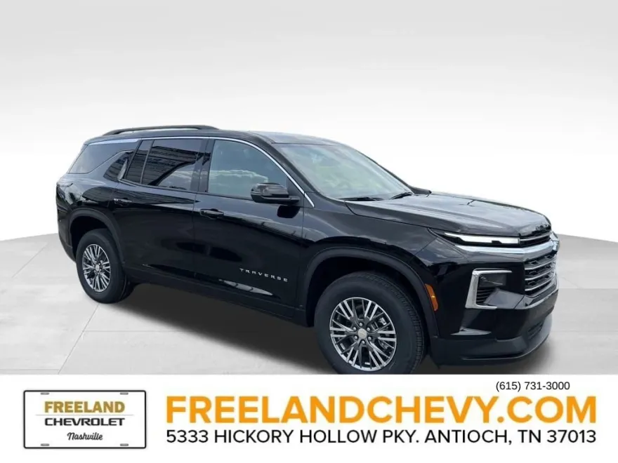 2025 Chevrolet Traverse photo 1