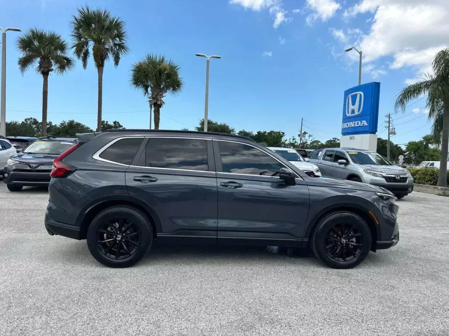 2024 Honda CR-V Hybrid Sport photo 1
