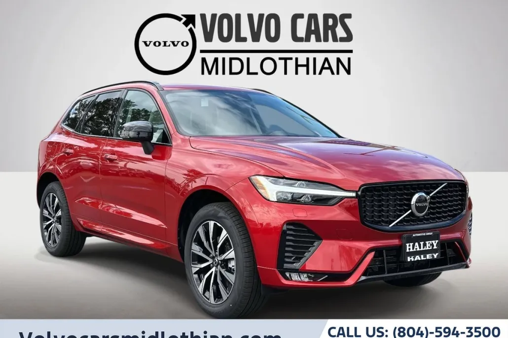 2025 Volvo XC60 B5 Core photo 1