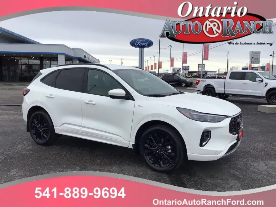2023 Ford Escape ST-Line Elite photo 1