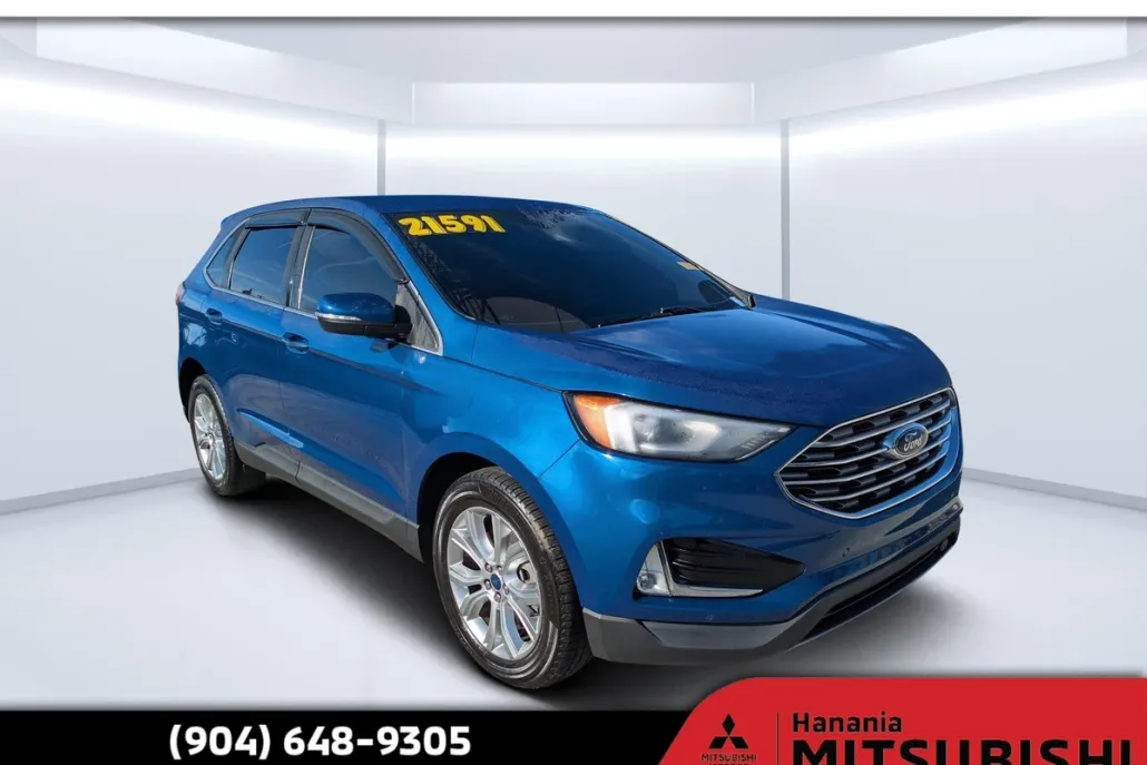 2022 Ford Edge Titanium photo 1