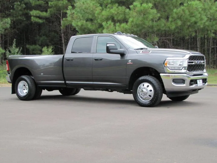 2023 Ram 3500 Tradesman photo 1