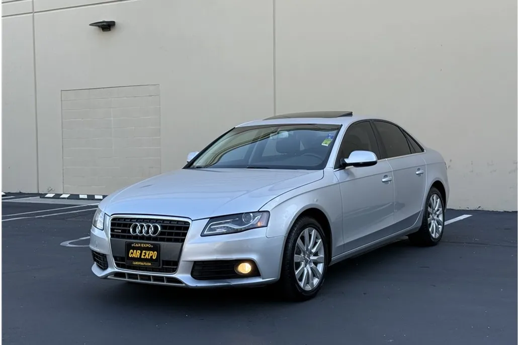 2011 Audi A4 2.0T Quattro Premium photo 1