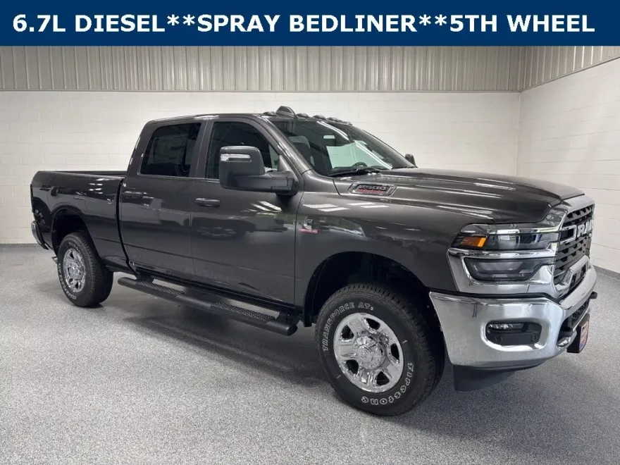 2025 Ram 2500 Tradesman photo 1