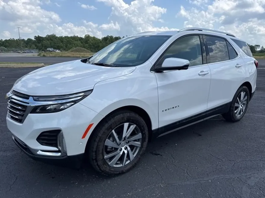 2024 Chevrolet Equinox Premier photo 1