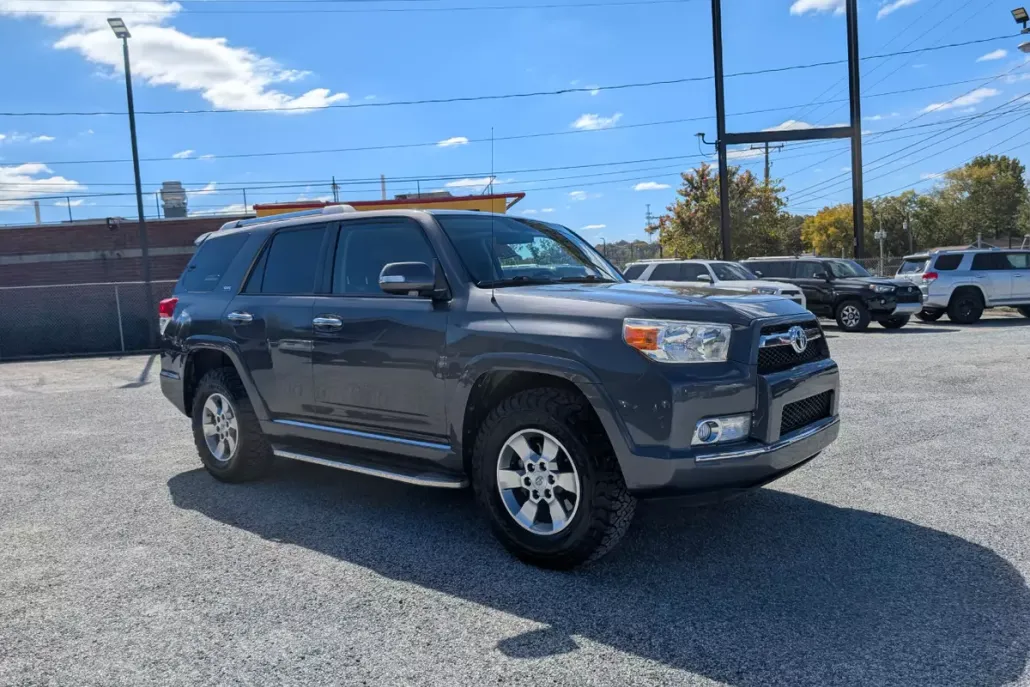 2011 Toyota 4Runner SR5 photo 1