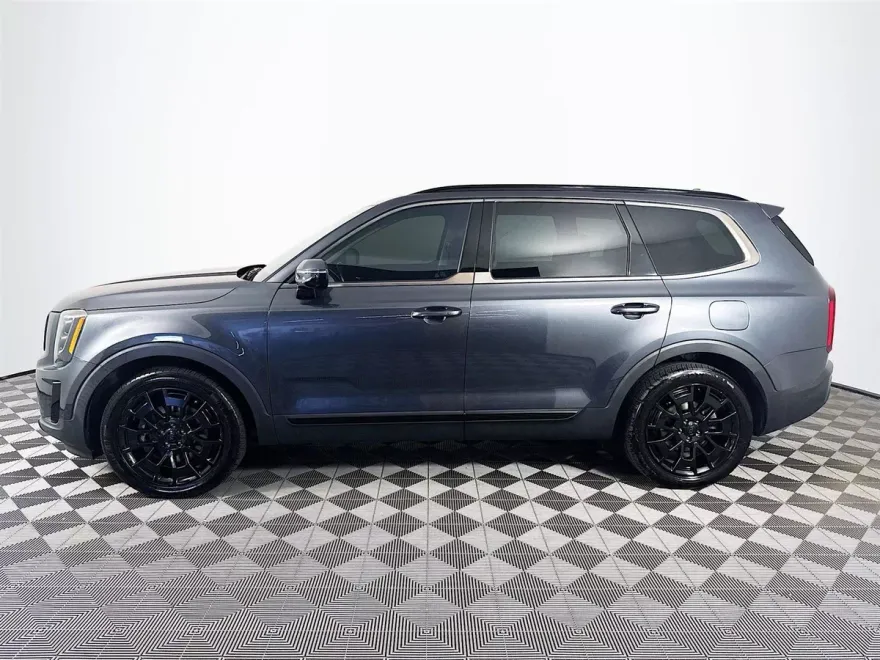 2021 Kia Telluride SX photo 1