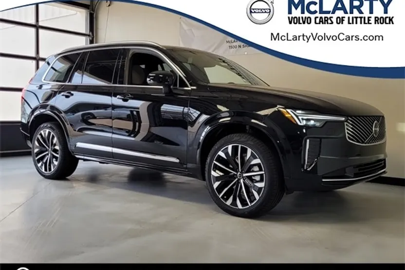 2025 Volvo XC90 Core photo 1