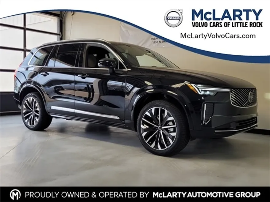 2025 Volvo XC90 Core photo 1