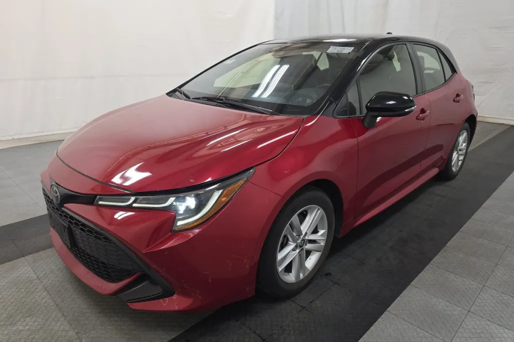 2021 Toyota Corolla SE photo 1