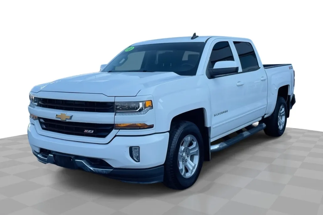 2018 Chevrolet Silverado 1500 LT photo 1