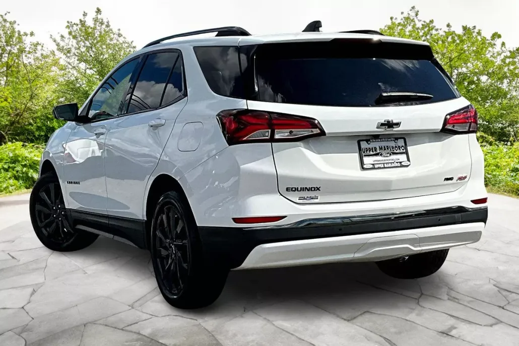 2022 Chevrolet Equinox RS photo 1