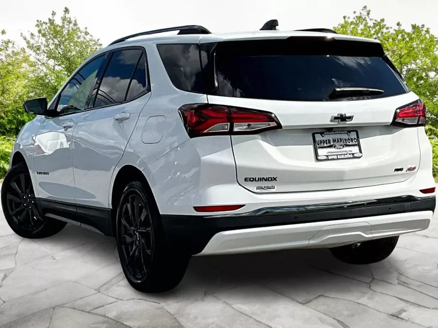 2022 Chevrolet Equinox RS photo 1