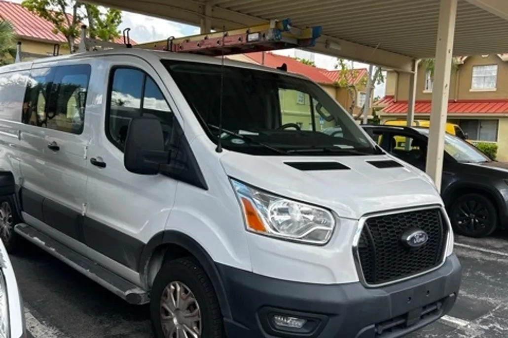 2022 Ford Transit photo 1