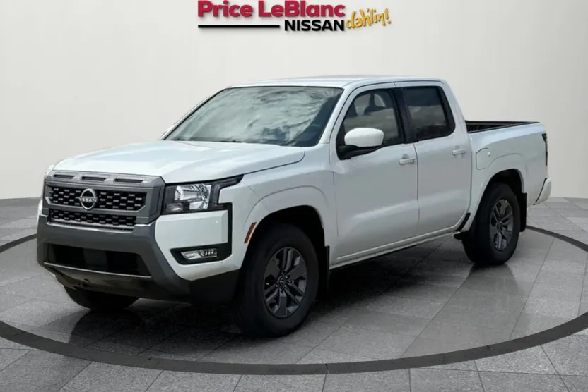 2025 Nissan Frontier Crew Cab SV photo 1
