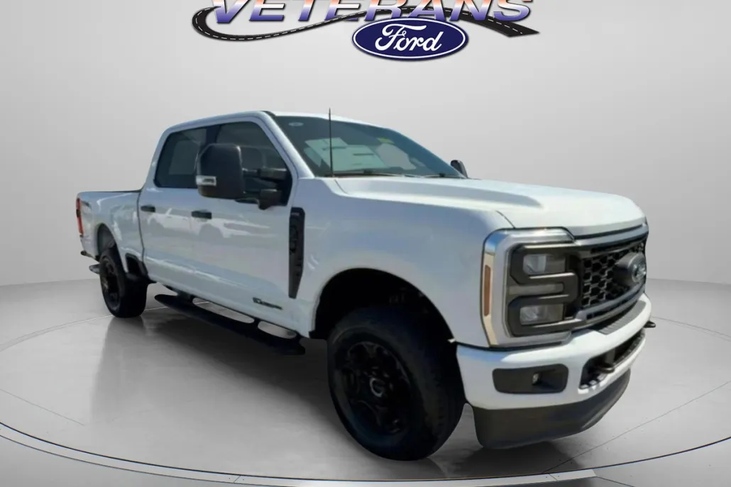 2025 Ford F-350 XL photo 1