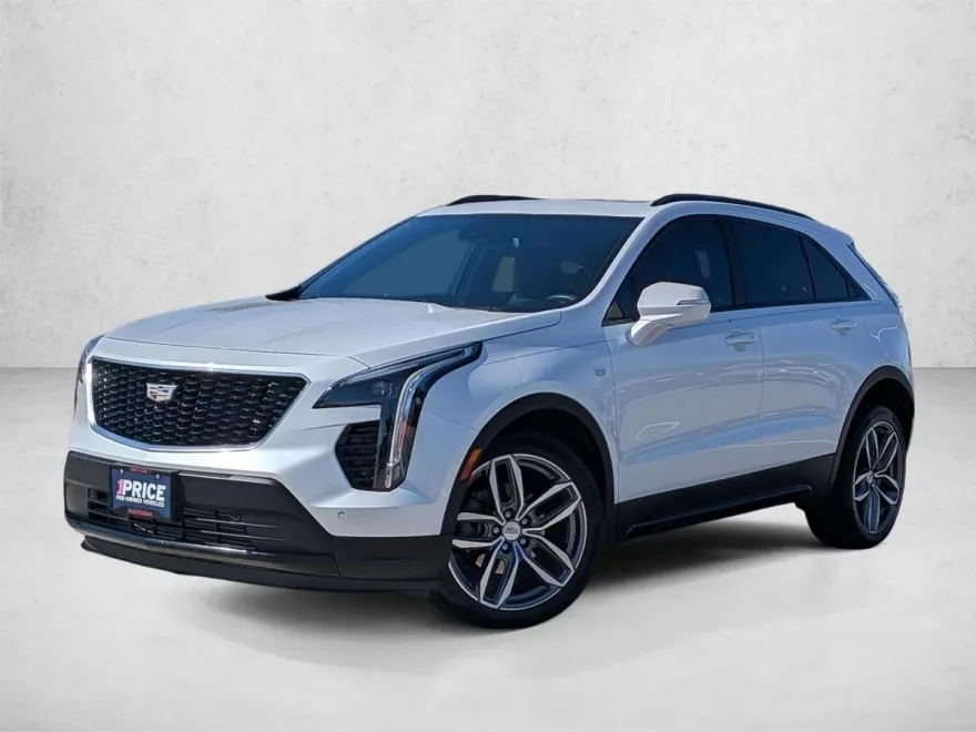 2023 Cadillac XT4 Sport photo 1