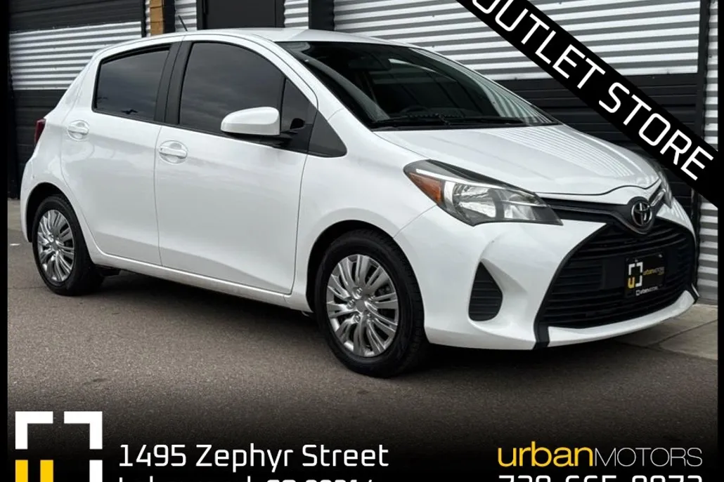 2015 Toyota Corolla CE photo 1