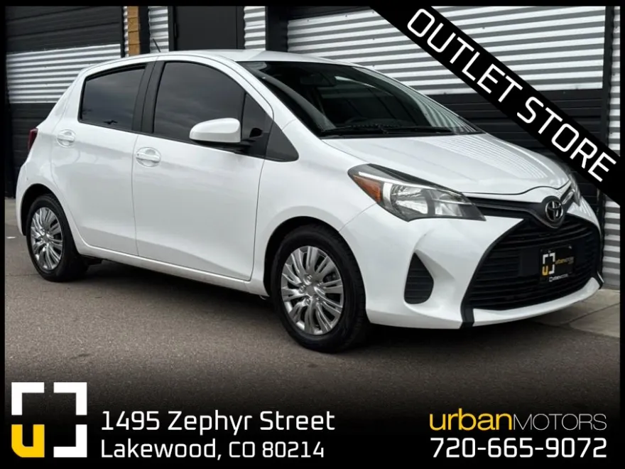 2015 Toyota Corolla CE photo 1