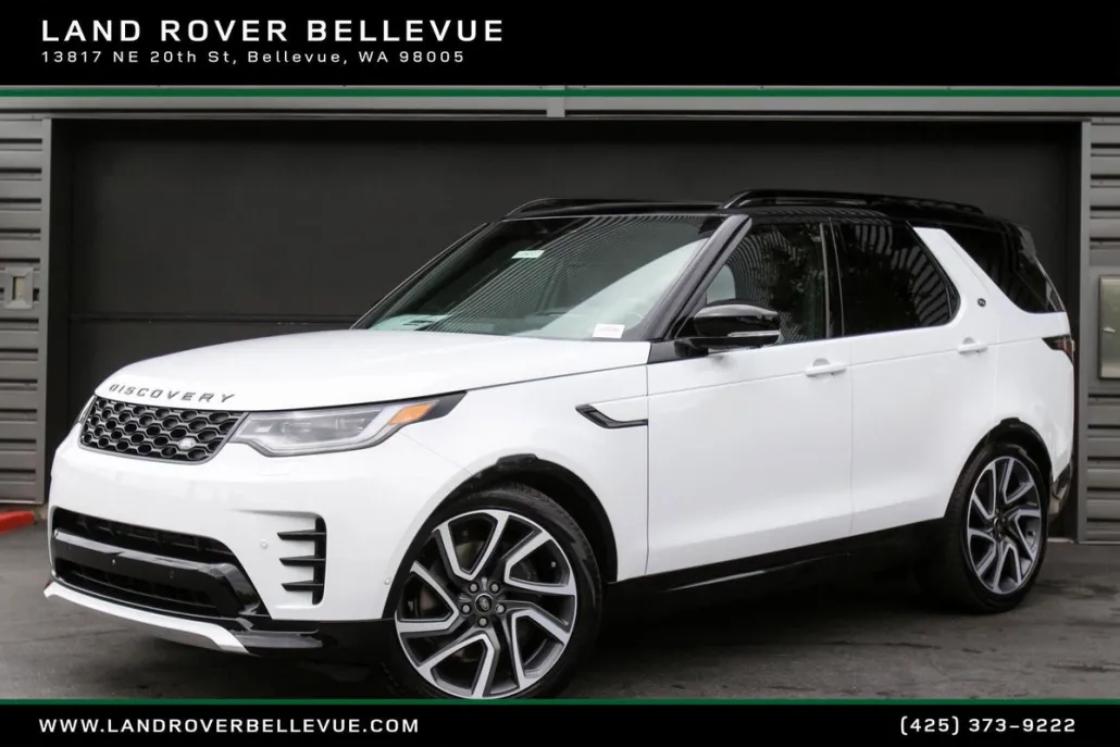 2024 Land Rover Discovery SE photo 1