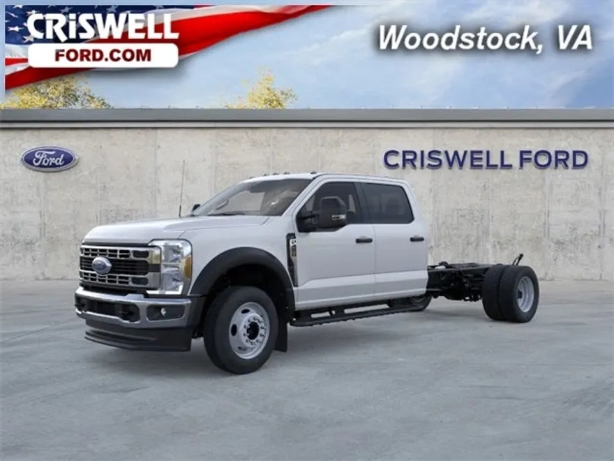 2025 Ford F-450 photo 1