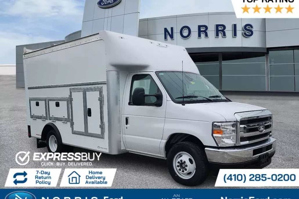 2026 Ford E-350 Base photo 1