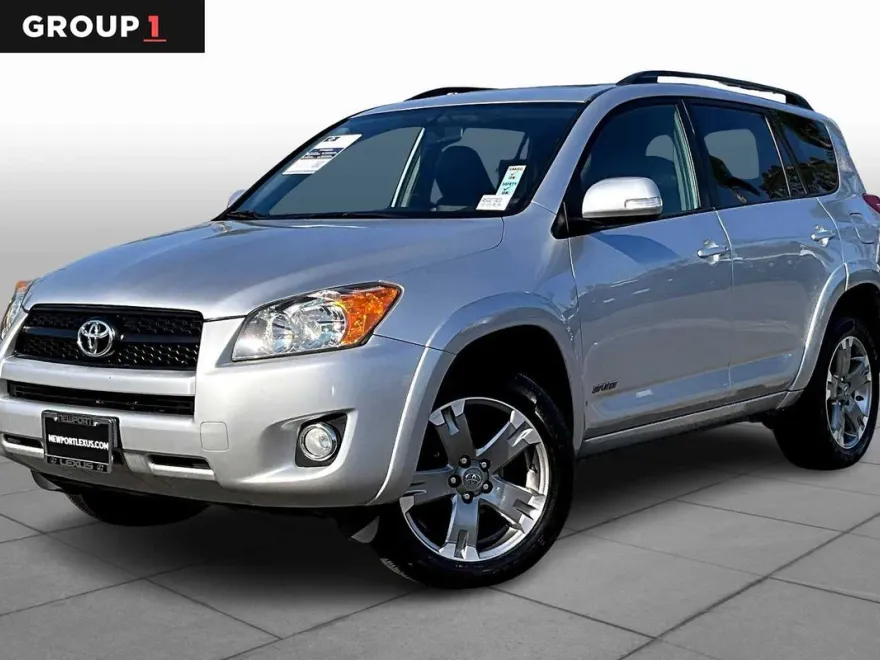 2010 Toyota RAV4 Sport photo 1