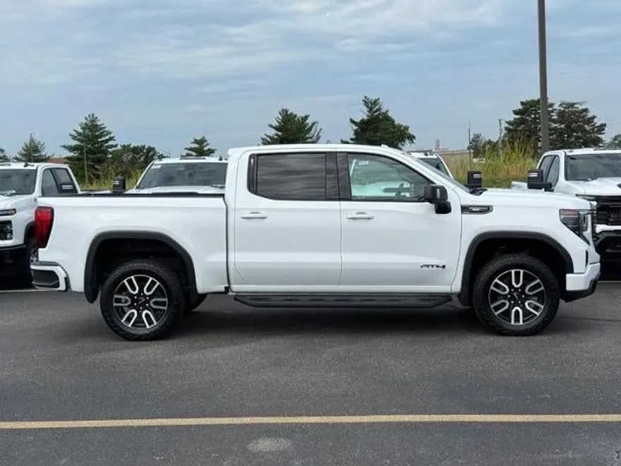 2023 Gmc Sierra 1500 AT4 photo 1
