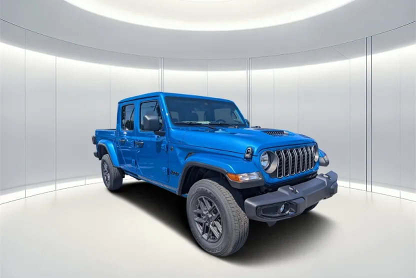2025 Jeep Gladiator Sport S photo 1