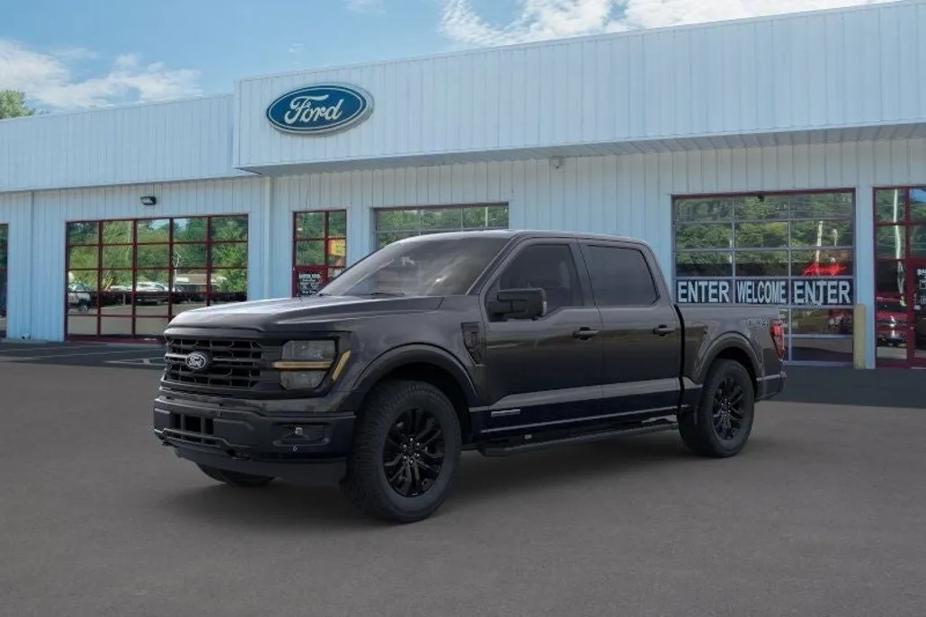 2025 Ford F-150 XLT photo 1