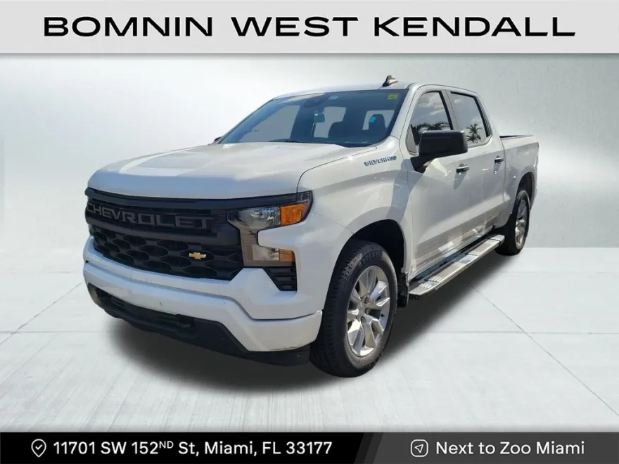2023 Chevrolet Silverado 1500 Custom photo 1