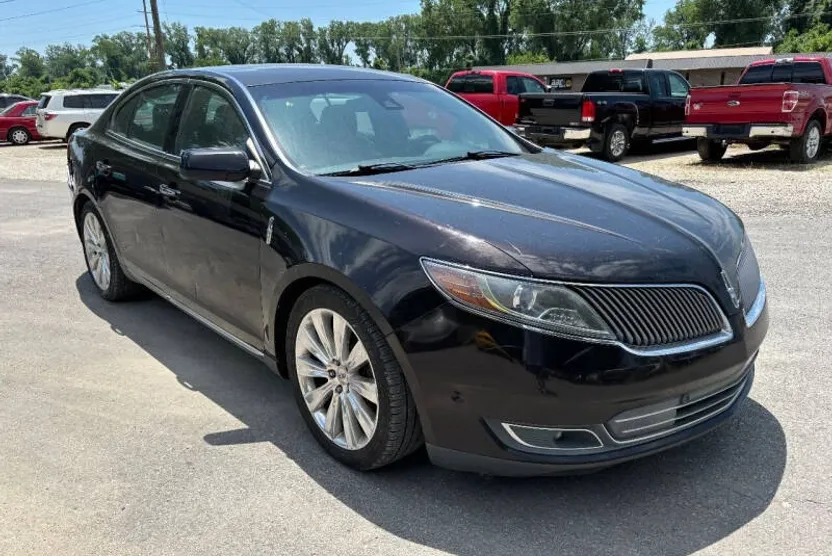 2013 Lincoln MKS EcoBoost photo 1