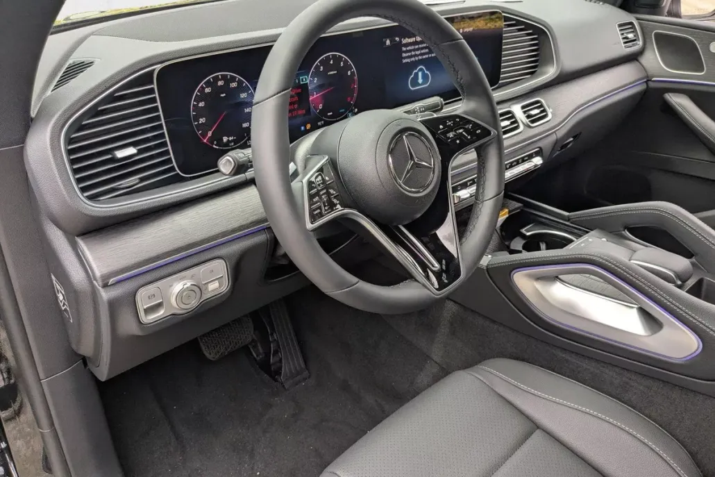 2025 Mercedes Benz GLE 350 4MATIC photo 1