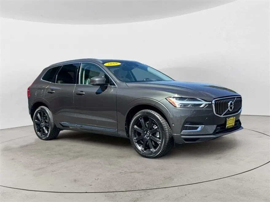 2018 Volvo XC60 Hybrid T8 Inscription photo 1