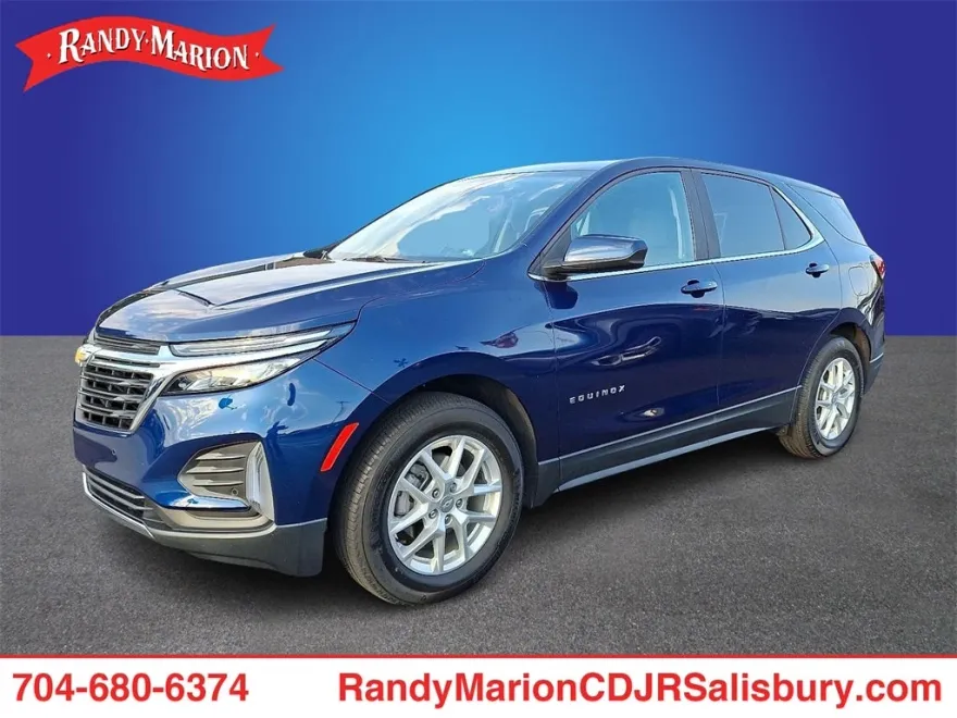 2022 Chevrolet Equinox LT photo 1