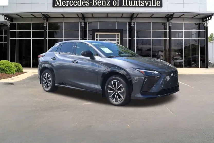 2024 Lexus RZ 450e Premium photo 1