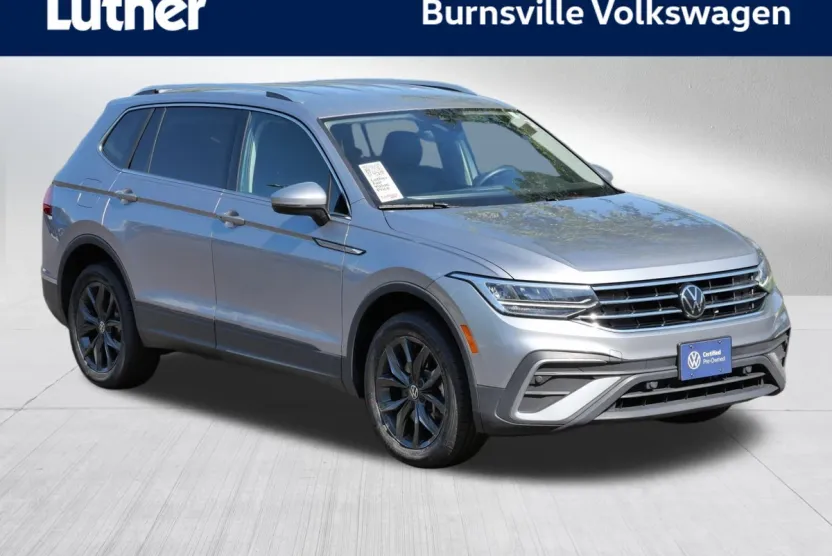 2024 Volkswagen Tiguan SE Wolfsburg Edition photo 1