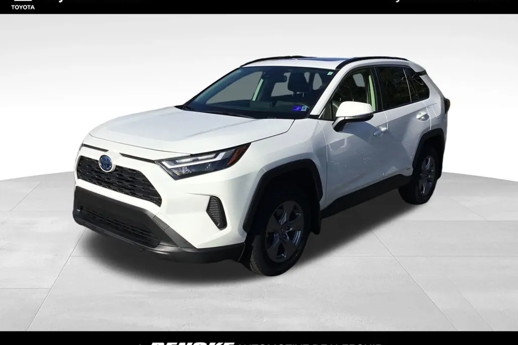 2022 Toyota RAV4 Hybrid XLE photo 1