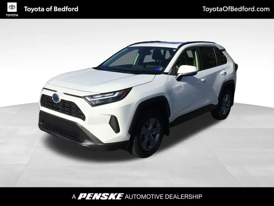 2022 Toyota RAV4 Hybrid XLE photo 1