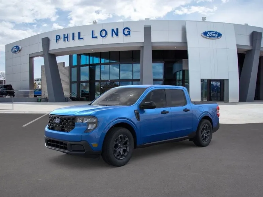 2025 Ford Maverick XLT photo 1