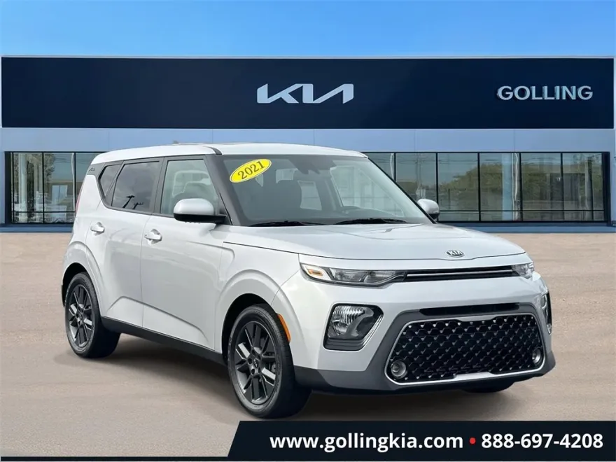 2021 Kia Soul EX photo 1