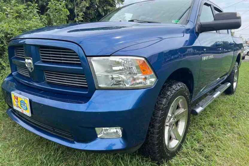 2011 Ram 1500 Sport photo 1