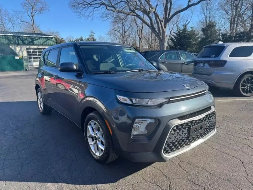 2021 Kia Soul S photo 1
